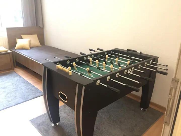 Stay And Play - Foosball And Comfort Sofia Zewnętrze zdjęcie